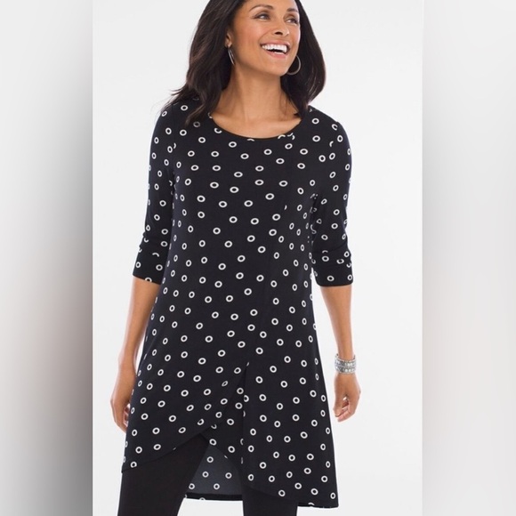 Chicos Circle Grommet Dot Print Asymmetrical High Low Tunic Shirt - Picture 3 of 14